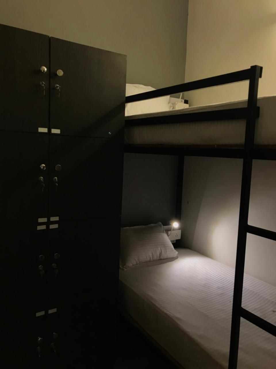 Aerostel - Backpacker's In Goa Calangute
