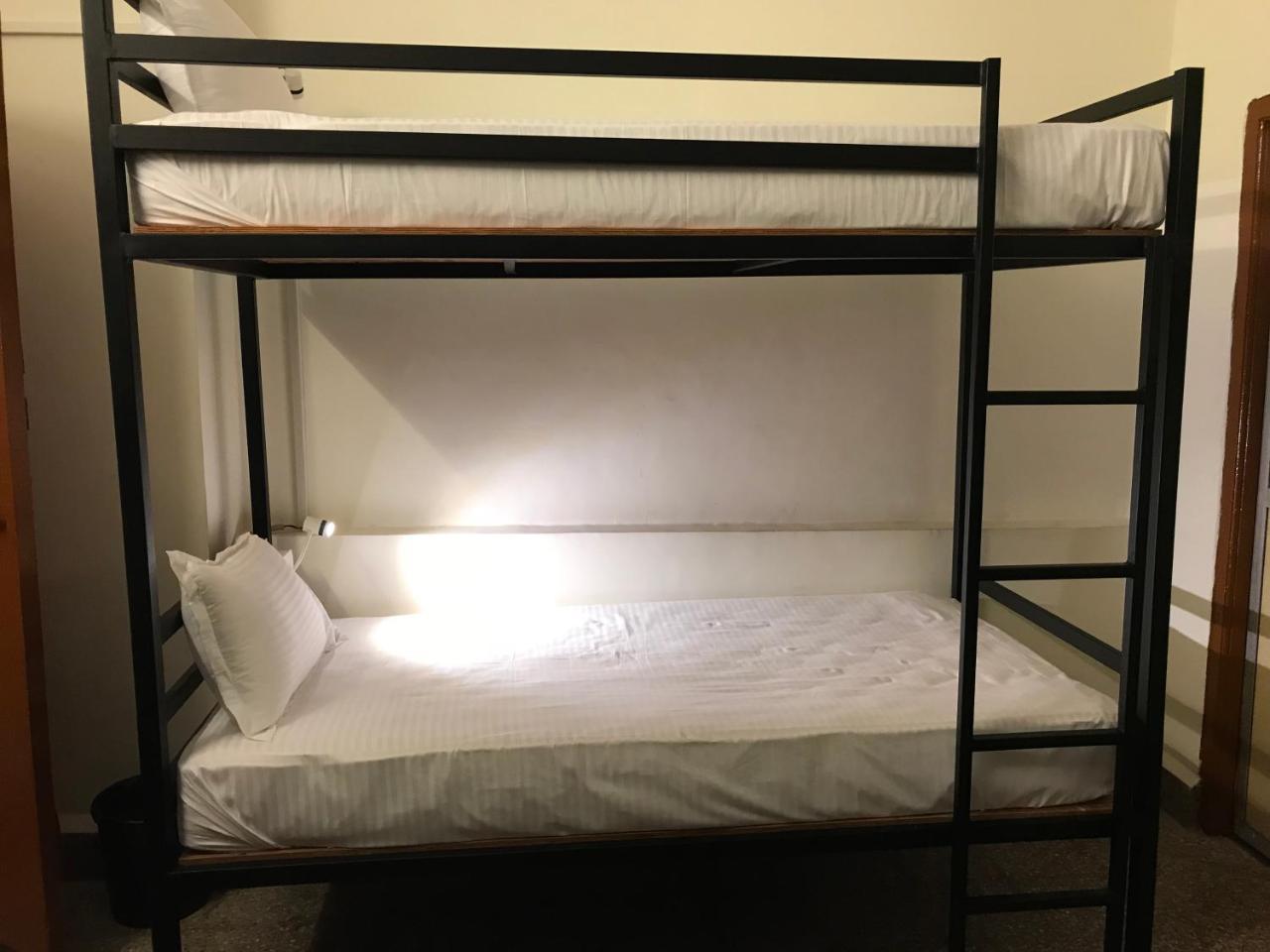 Hostel Aerostel - Backpacker's In Goa *